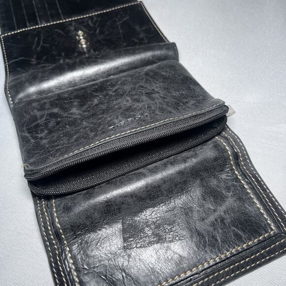 Women’s Fossil Four Fold Wallet Leather Black Snap Closure Zipper Broken In - Picture 9 of 11